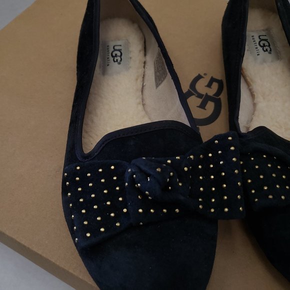 New Women UGG Shoes HALLOWAY Slip On Black Bow Gold Tiny Studds Loafer 8 1004766 - Picture 2 of 9